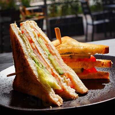 ‪desi Luscious Restaurant Jlt‬