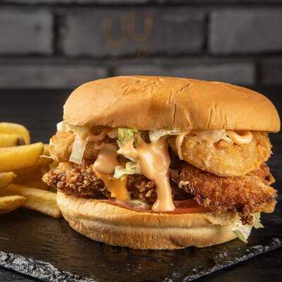 ‪desi Luscious Restaurant Jlt‬