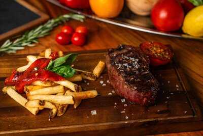 ‪hugo's Grill Argentinian Steakhouse‬