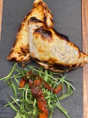 ‪hugo's Grill Argentinian Steakhouse‬