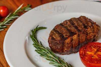 ‪hugo's Grill Argentinian Steakhouse‬