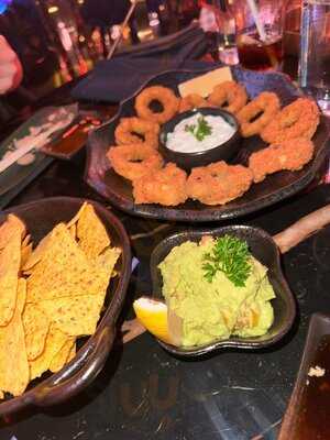 ‪virtue Lounge And Club‬