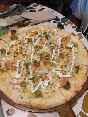 ‪risen Cafe And Artisanal Bakery, Palm Jumeirah‬