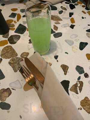 ‪risen Cafe And Artisanal Bakery, Palm Jumeirah‬