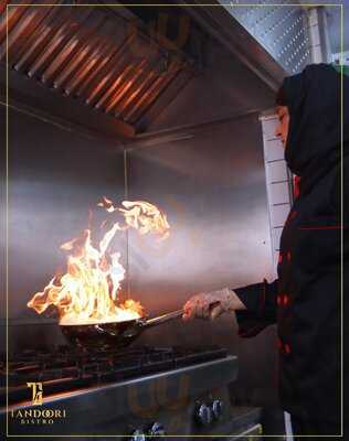 ‪tandoori Bistro‬