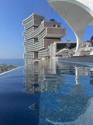 ‪cloud 22 Atlantis The Royal‬