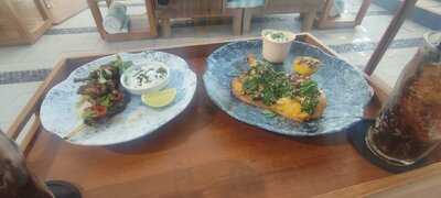 ‪cloud 22 Atlantis The Royal‬