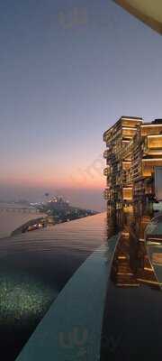 ‪cloud 22 Atlantis The Royal‬