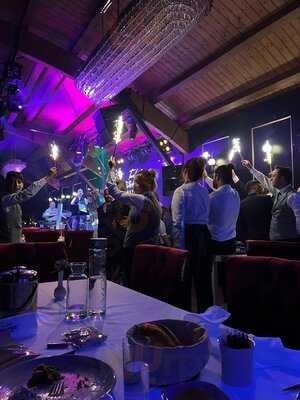 ‪hesapsız Meyhane‬