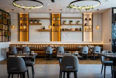 ‪urban Bar Deli‬