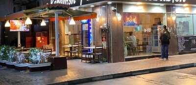 ‪mr Kebabish Restaurant & Cafe‬