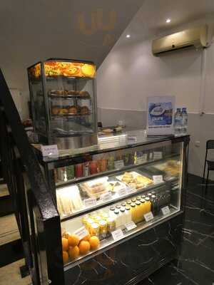 ‪african Restaurant Al Karnak Branch‬