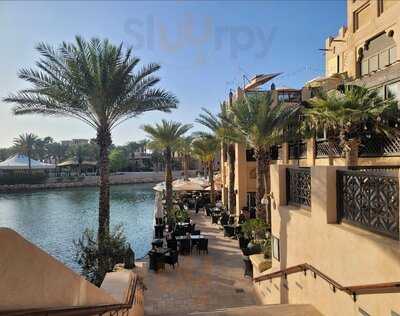 ‪cinnabon - Souk Madinat Jumeirah‬