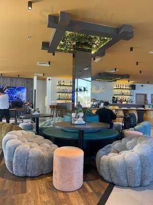 ‪oliva Restaurant Dubai‬