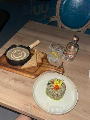 ‪oliva Restaurant Dubai‬