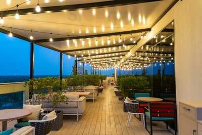 ‪layali Mirdif Restaurant & Cafe‬