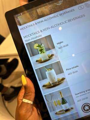 ‪elite Royal Lounge | Café & Eatery‬