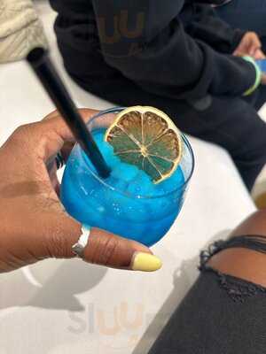 ‪elite Royal Lounge | Café & Eatery‬