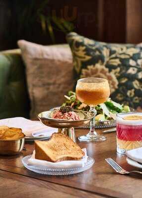 ‪nola Bijou Bistro & Bar‬