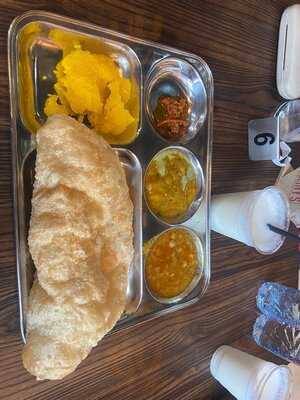 ‪seinys Restaurant‬