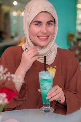 ‪farideh Restaurant & Café‬