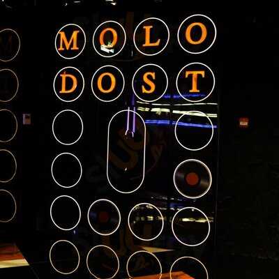 ‪molodost' Restaurant & Karaoke Club‬