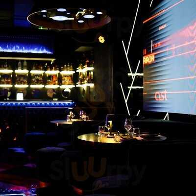 ‪molodost' Restaurant & Karaoke Club‬