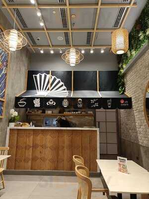 ‪yogashi Bakery‬