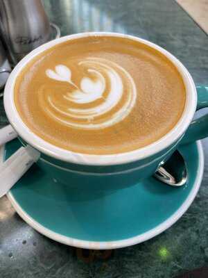 ‪sawa Lebanese Eatery‬