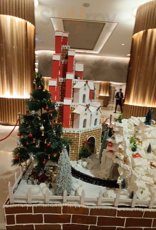 ‪emperor Lounge‬