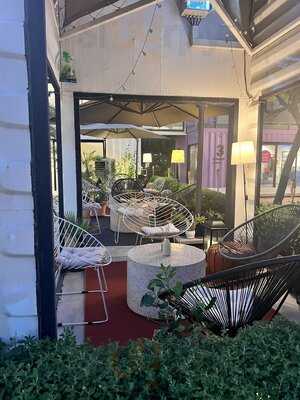 ‪caffeine And Culture Cafe‬