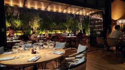 ‪eugène Eugène‬