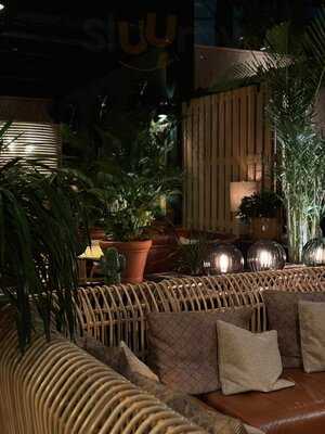 ‪eugène Eugène‬