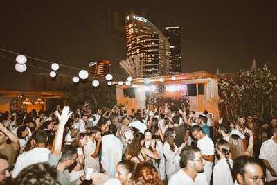 ‪helipad By Frozen Cherry‬