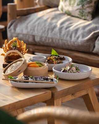 ‪helipad By Frozen Cherry‬