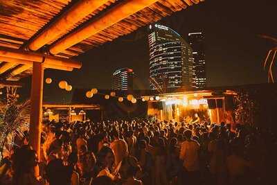 ‪helipad By Frozen Cherry‬