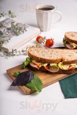 ‪olab - Dubai Hills Mall‬