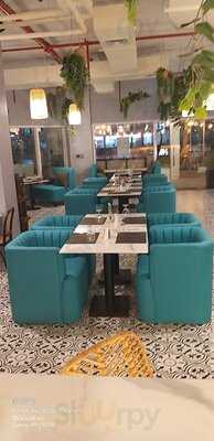 ‪n89 Restaurant And Lounge‬