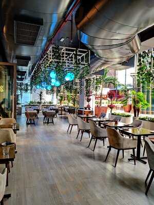 ‪pavilion At The Beach‬