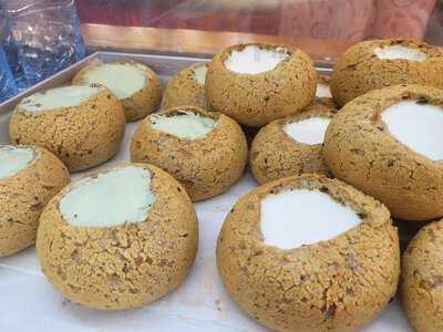 ‪luckin Spring Bakery‬