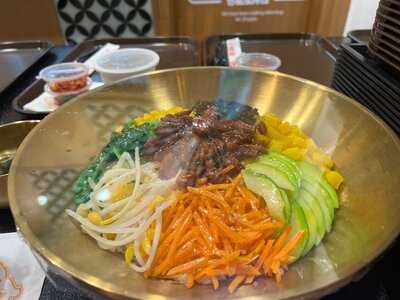 ‪he Yi Hong Bibimbap‬