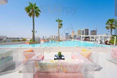 ‪mimi's Pool Club‬