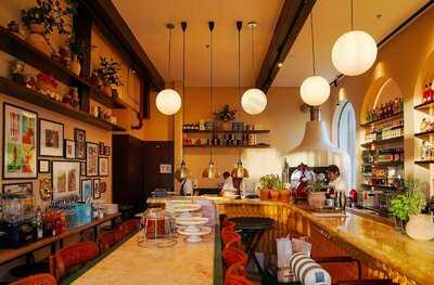 ‪franky's Pizzeria‬