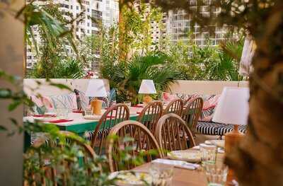 ‪franky's Pizzeria‬