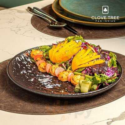 ‪clove Tree Restaurant‬