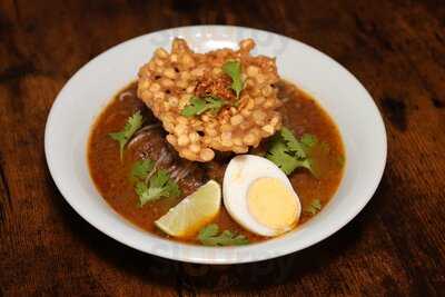 ‪burma Road Burmese & Asian Restaurant‬