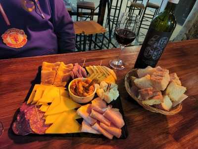 Doc Bar De Vinos