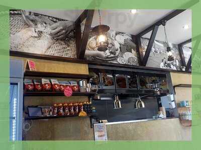 Hem27 Vietnamese Noodle Soup Kitchen