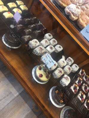 Flour & Chocolate Patisserie