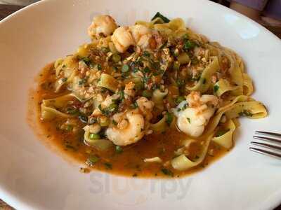 Vaporetto Bar & Eatery